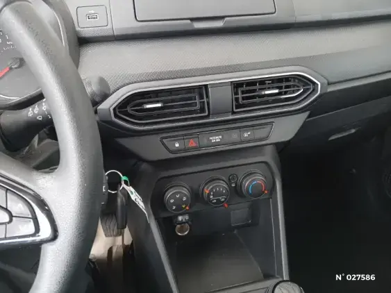 DACIA SANDERO III - voiture d'occasion - Photo 13