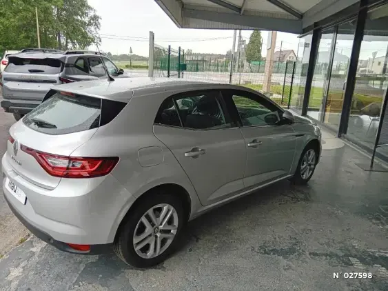RENAULT MEGANE IV - voiture d'occasion - Photo 4