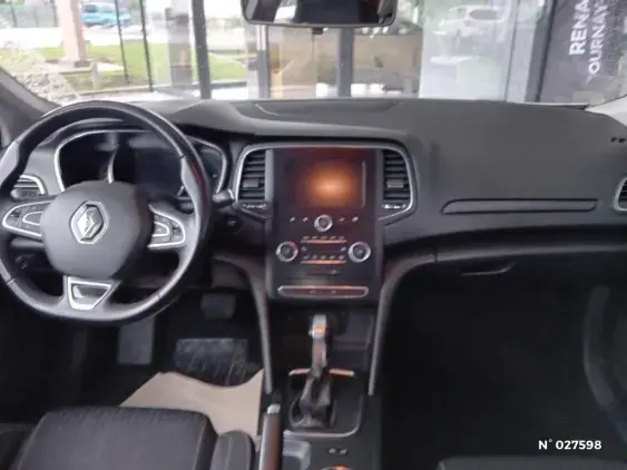 RENAULT MEGANE IV - voiture d'occasion - Photo 9