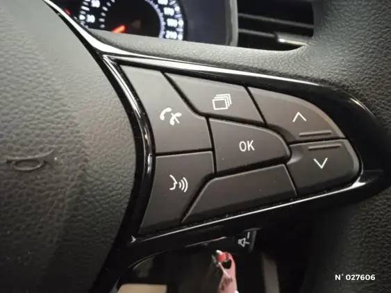 RENAULT CLIO V - voiture d'occasion - Photo 26