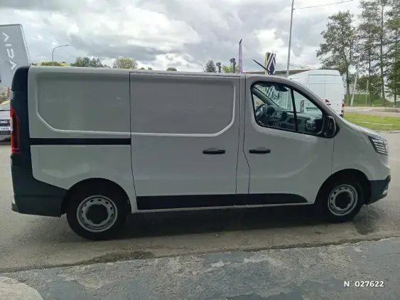 RENAULT TRAFIC FG III - voiture d'occasion - Photo 5