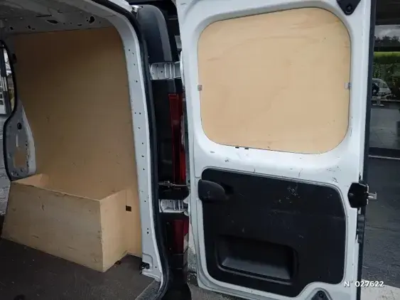 RENAULT TRAFIC FG III - voiture d'occasion - Photo 25
