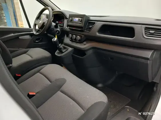 RENAULT TRAFIC FG III - voiture d'occasion - Photo 9