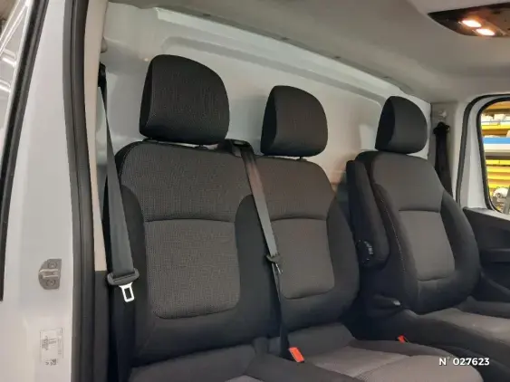 RENAULT TRAFIC FG III - voiture d'occasion - Photo 11