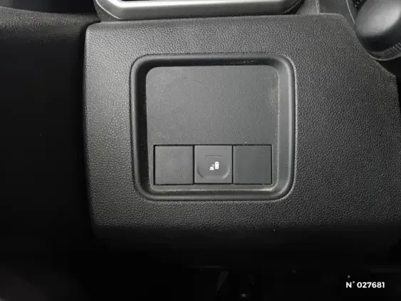 DACIA DUSTER II - voiture d'occasion - Photo 15