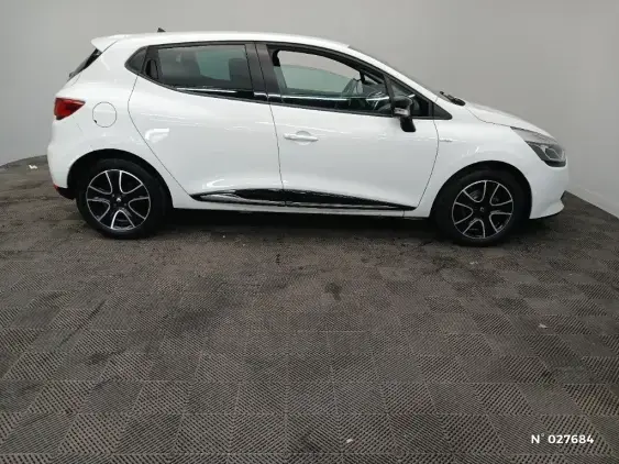RENAULT CLIO IV - voiture d'occasion - Photo 5