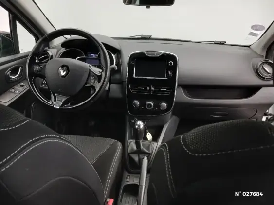 RENAULT CLIO IV - voiture d'occasion - Photo 9