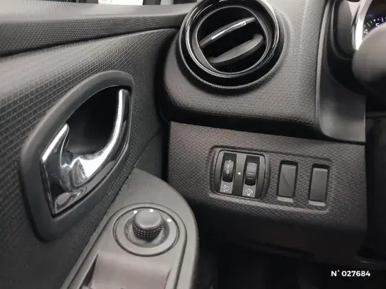 RENAULT CLIO IV - voiture d'occasion - Photo 14