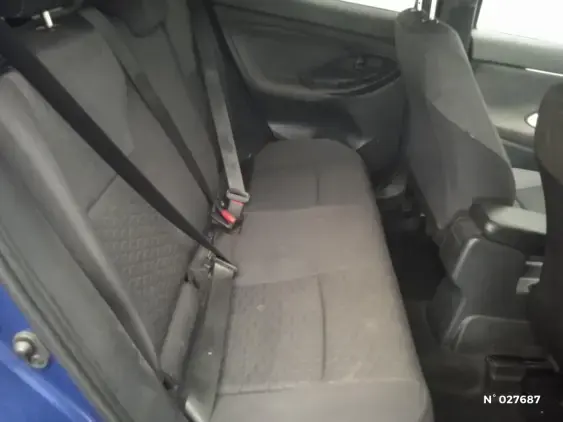 TOYOTA YARIS CROSS I - voiture d'occasion - Photo 11