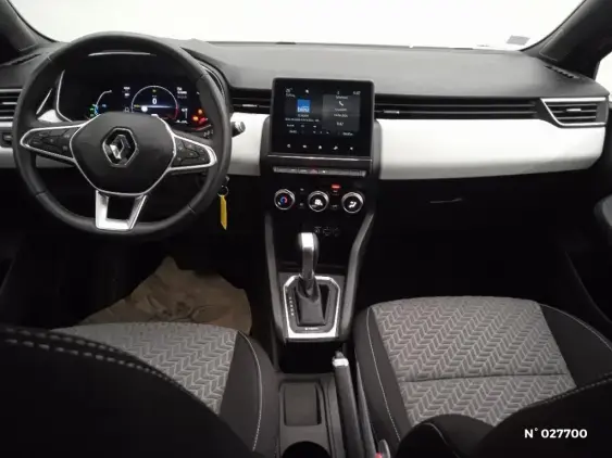 RENAULT CLIO V - voiture d'occasion - Photo 9