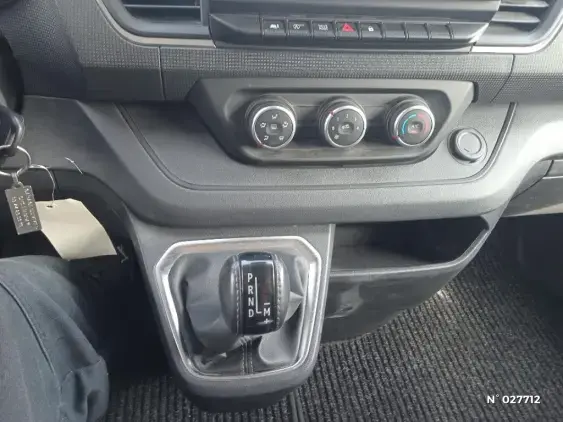 RENAULT TRAFIC FG III - voiture d'occasion - Photo 28