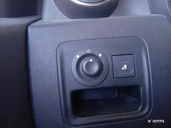 DACIA DUSTER II - voiture d'occasion - Photo 15