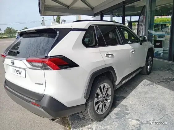 TOYOTA RAV4 V - voiture d'occasion - Photo 4