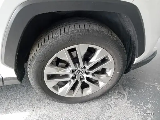 TOYOTA RAV4 V - voiture d'occasion - Photo 8