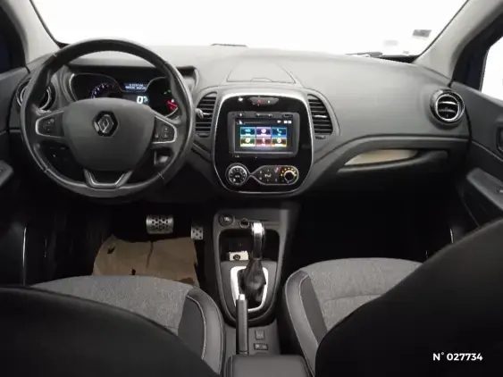 RENAULT CAPTUR - voiture d'occasion - Photo 9