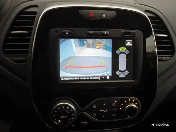 RENAULT CAPTUR - voiture d'occasion - Photo 14