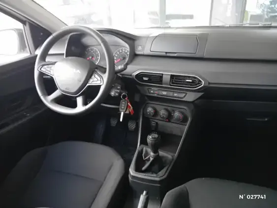 DACIA SANDERO III - voiture d'occasion - Photo 9