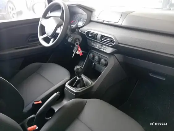 DACIA SANDERO III - voiture d'occasion - Photo 10