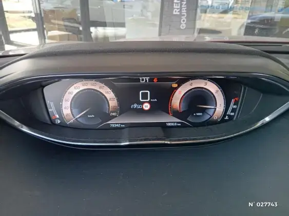 PEUGEOT 3008 II - voiture d'occasion - Photo 12