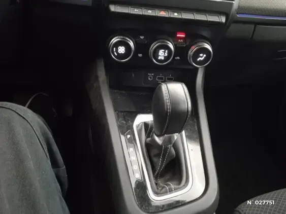 RENAULT ARKANA - voiture d'occasion - Photo 28