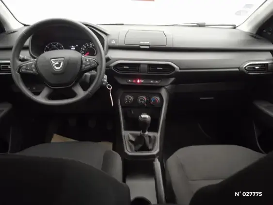 DACIA SANDERO III - voiture d'occasion - Photo 9