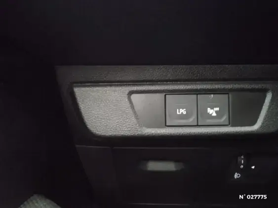 DACIA SANDERO III - voiture d'occasion - Photo 15
