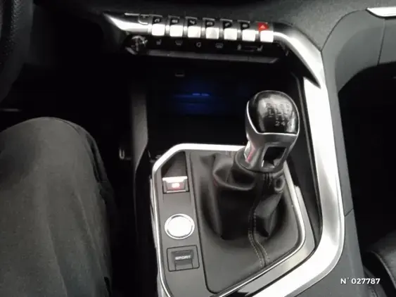 PEUGEOT 5008 II - voiture d'occasion - Photo 27