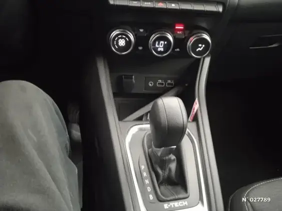 RENAULT CAPTUR II - voiture d'occasion - Photo 27
