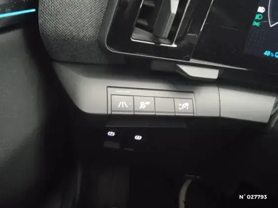 RENAULT MEGANE V - voiture d'occasion - Photo 15