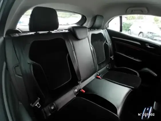 RENAULT MEGANE IV - voiture d'occasion - Photo 11