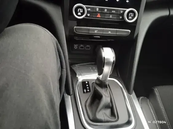 RENAULT MEGANE IV - voiture d'occasion - Photo 27