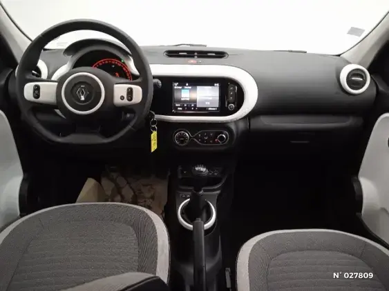RENAULT TWINGO III - voiture d'occasion - Photo 9