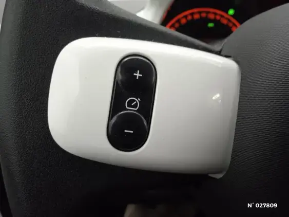 RENAULT TWINGO III - voiture d'occasion - Photo 25