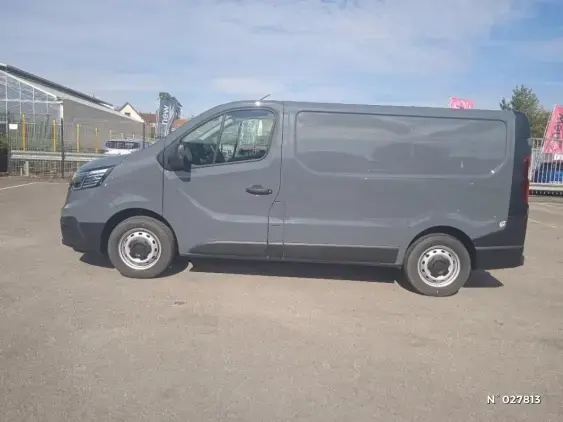 RENAULT TRAFIC FG III - voiture d'occasion - Photo 2