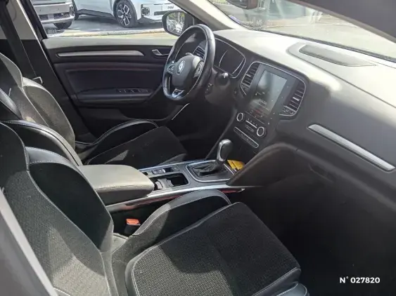 RENAULT MEGANE IV - voiture d'occasion - Photo 10