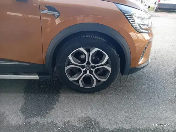 RENAULT CAPTUR II - voiture d'occasion - Photo 8
