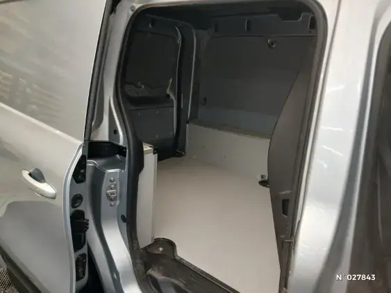 RENAULT KANGOO III - voiture d'occasion - Photo 11