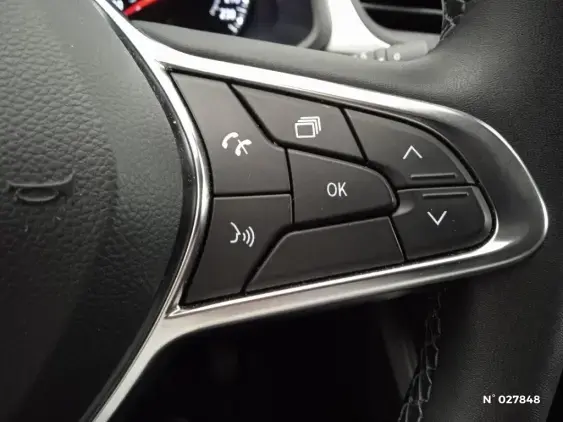 RENAULT CAPTUR II - voiture d'occasion - Photo 27
