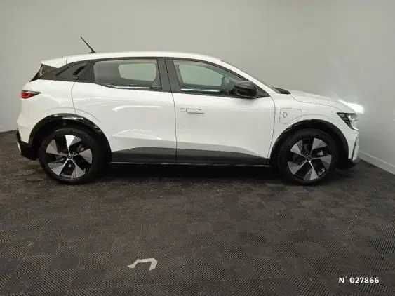 RENAULT MEGANE V - voiture d'occasion - Photo 5