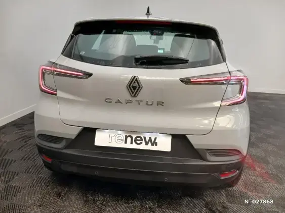 RENAULT CAPTUR II - voiture d'occasion - Photo 6