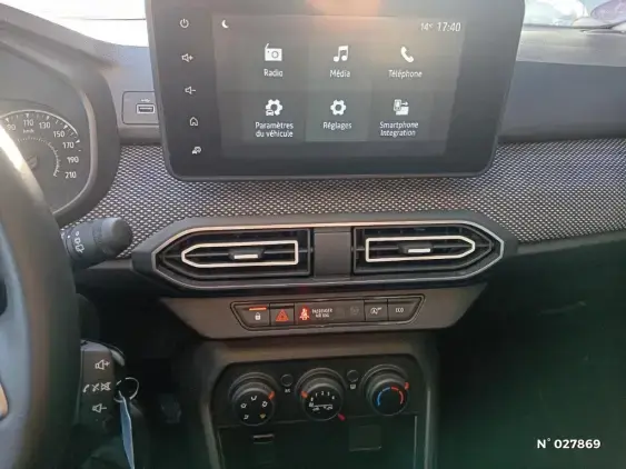 DACIA SANDERO III - voiture d'occasion - Photo 13