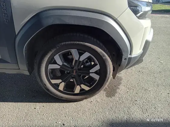 DACIA DUSTER III - voiture d'occasion - Photo 8