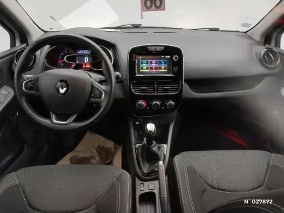 RENAULT CLIO IV - voiture d'occasion - Photo 9