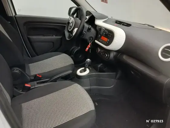 RENAULT TWINGO ELECTRIQUE III - voiture d'occasion - Photo 10