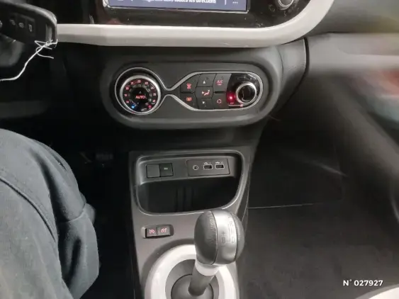 RENAULT TWINGO ELECTRIQUE III - voiture d'occasion - Photo 26
