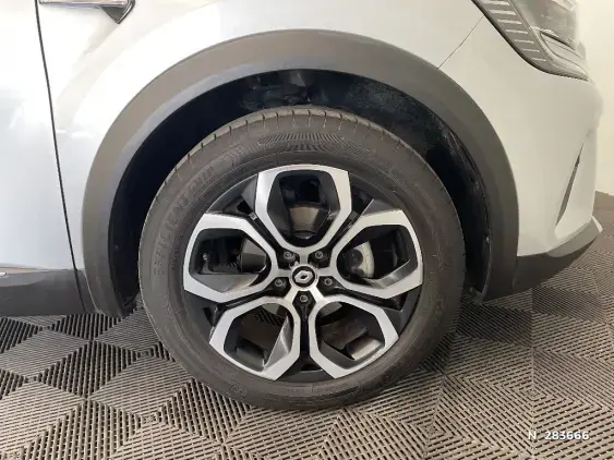 RENAULT CAPTUR II - voiture d'occasion - Photo 8