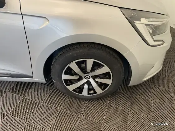 RENAULT CLIO V - voiture d'occasion - Photo 8