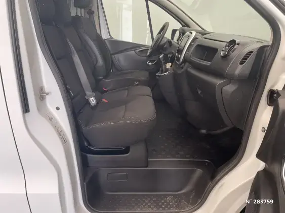 RENAULT TRAFIC FG III - voiture d'occasion - Photo 10