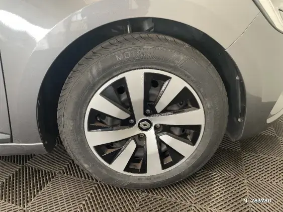 RENAULT CLIO V - voiture d'occasion - Photo 8