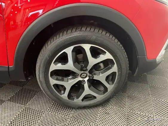 RENAULT CAPTUR - voiture d'occasion - Photo 8